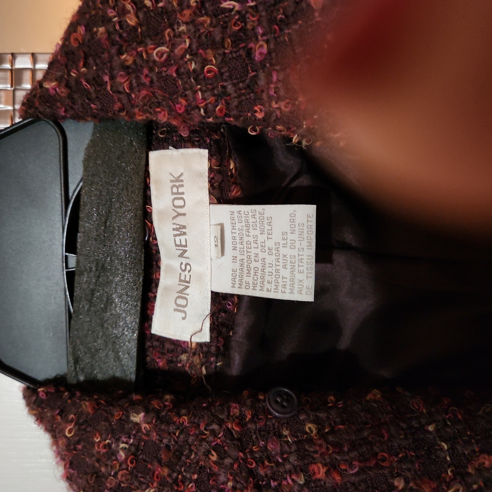 Business Jacket - Picture 2 of 3